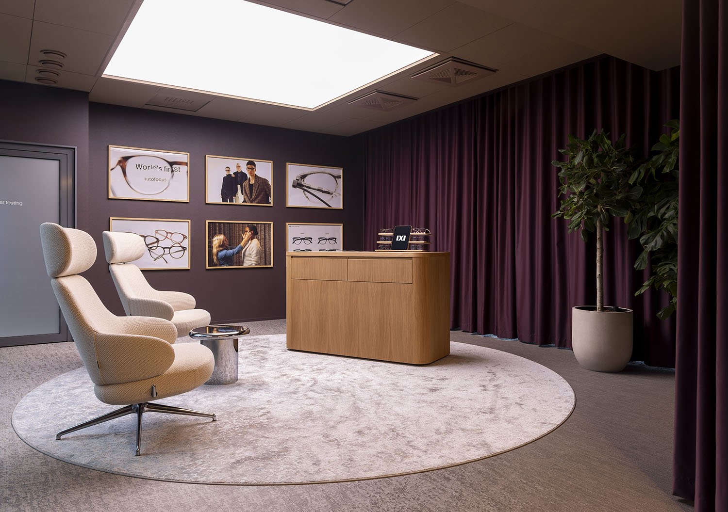 Mint More Creative interior design IXI Eyewear office lab showroom optician autofocus glasses