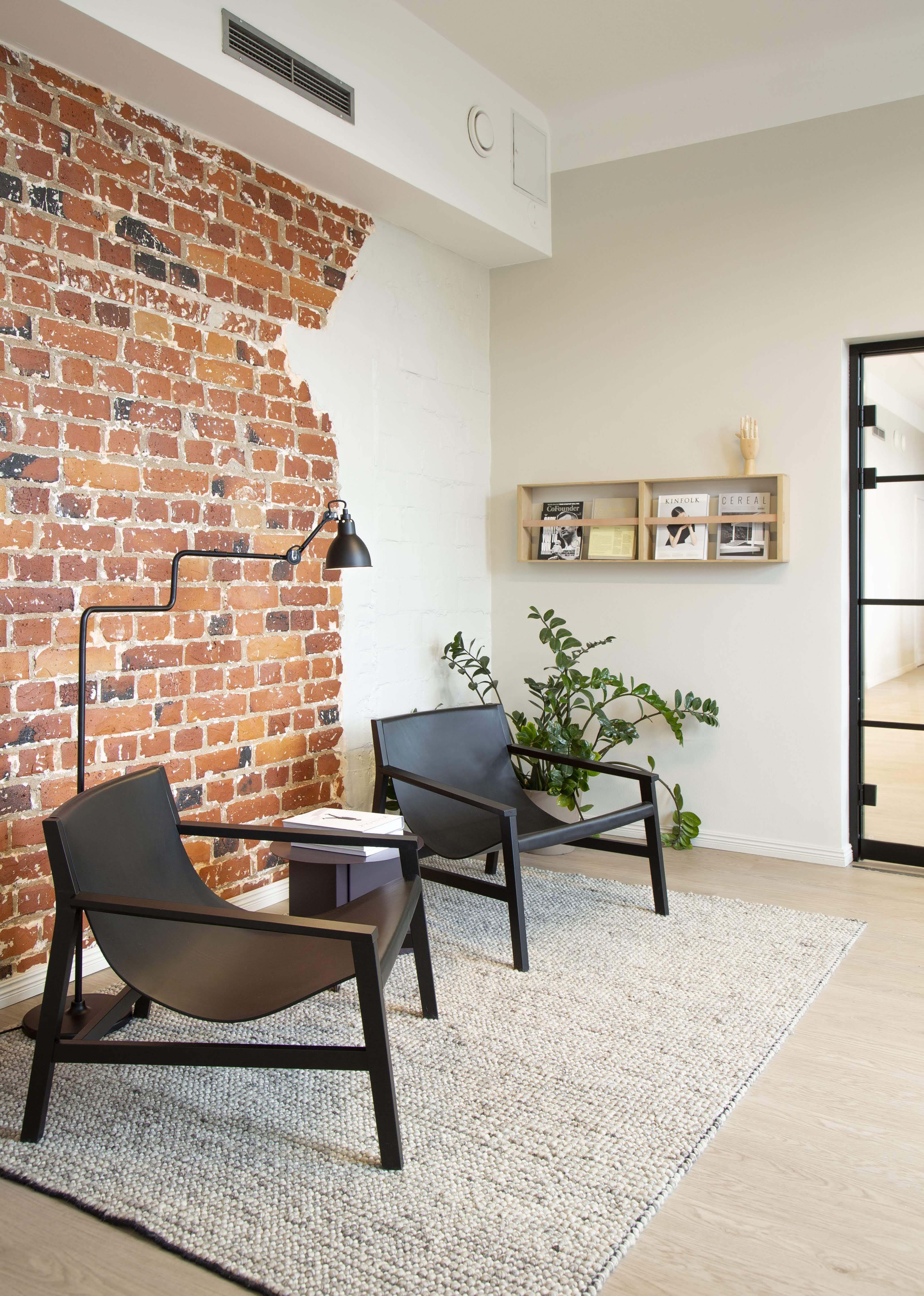 MedEngine office library