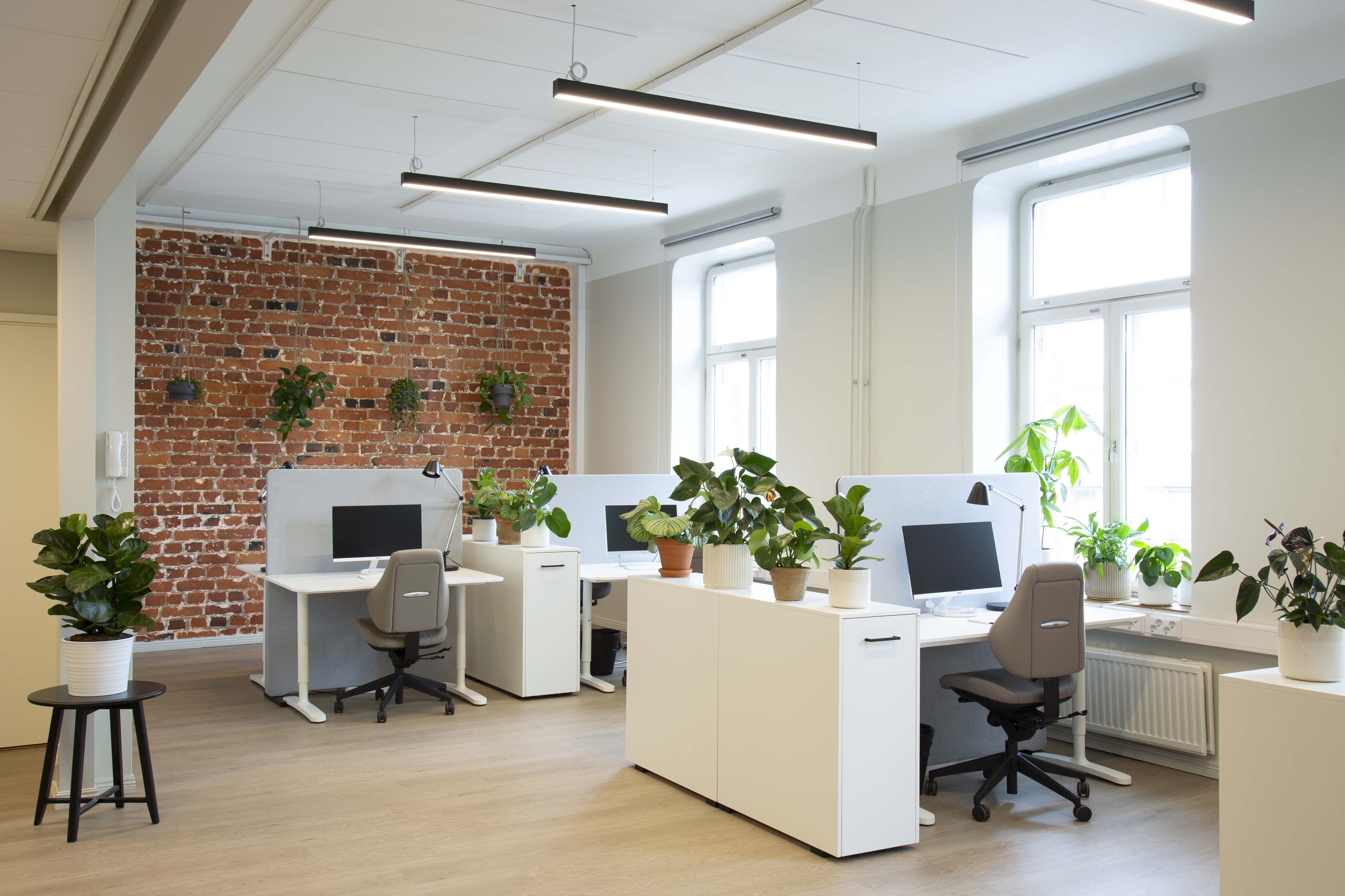 MedEngine office work area