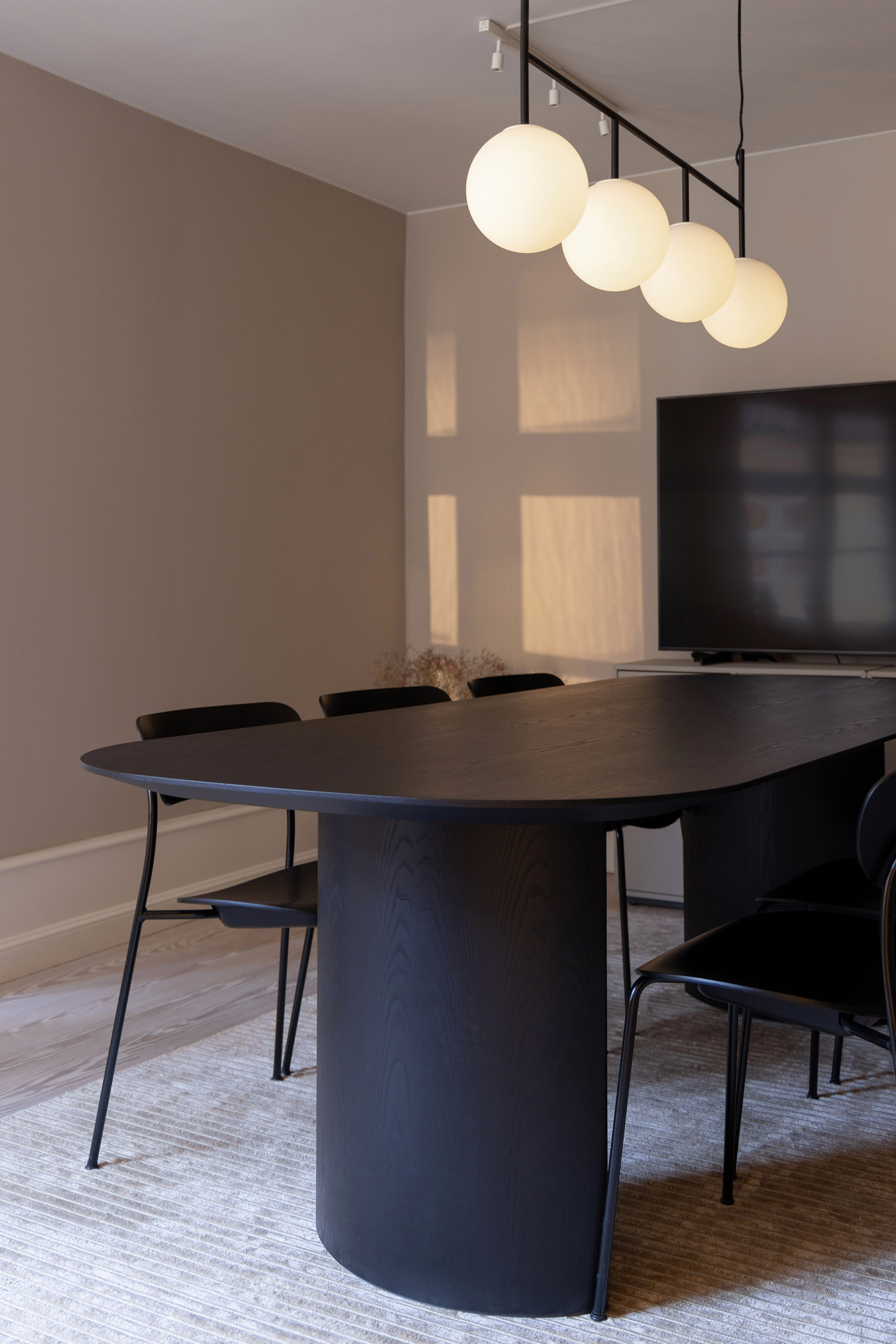 MedEngine Copenhagen office meeting room light