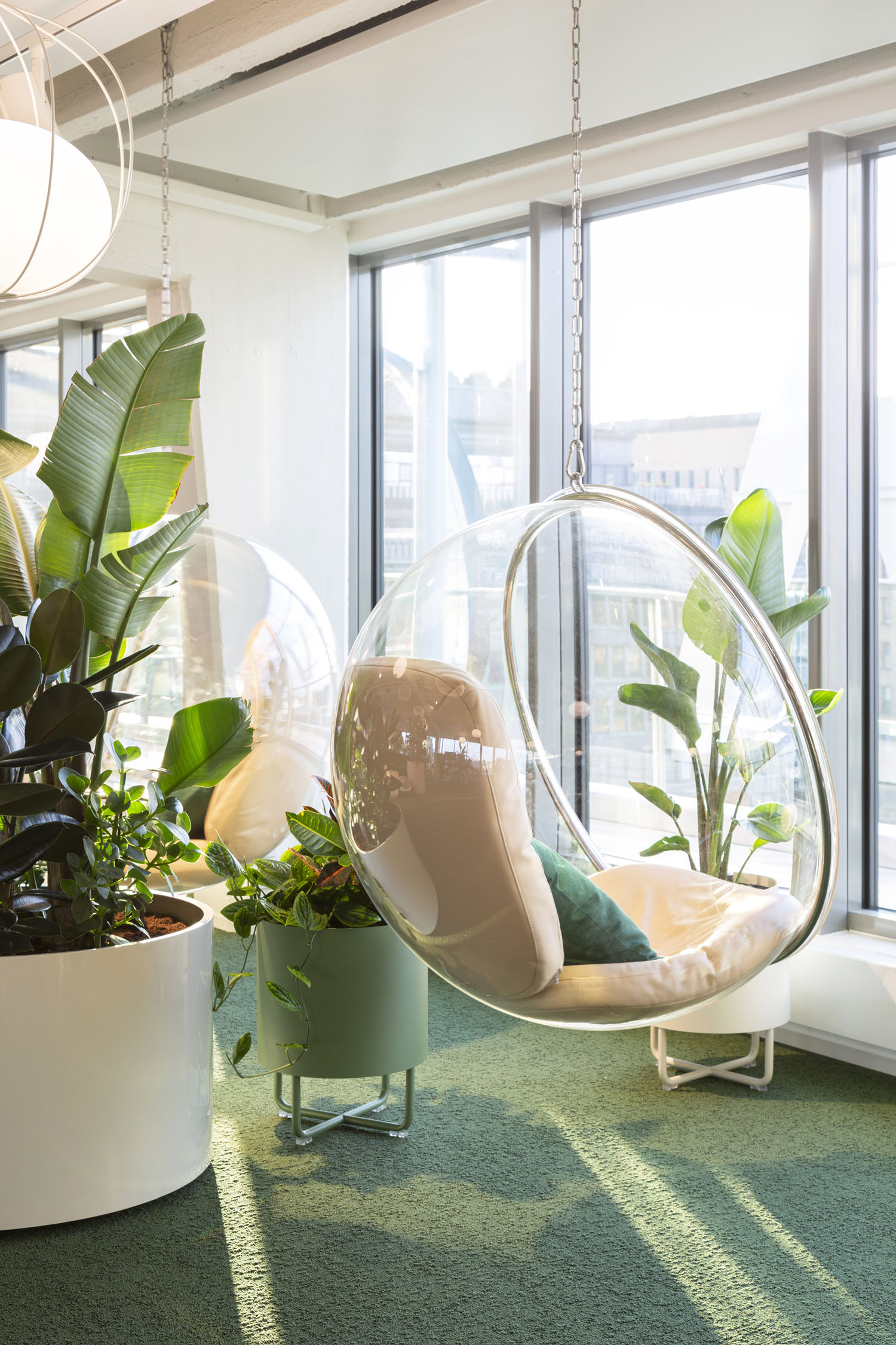 Supermetrics office workspace bubble chair