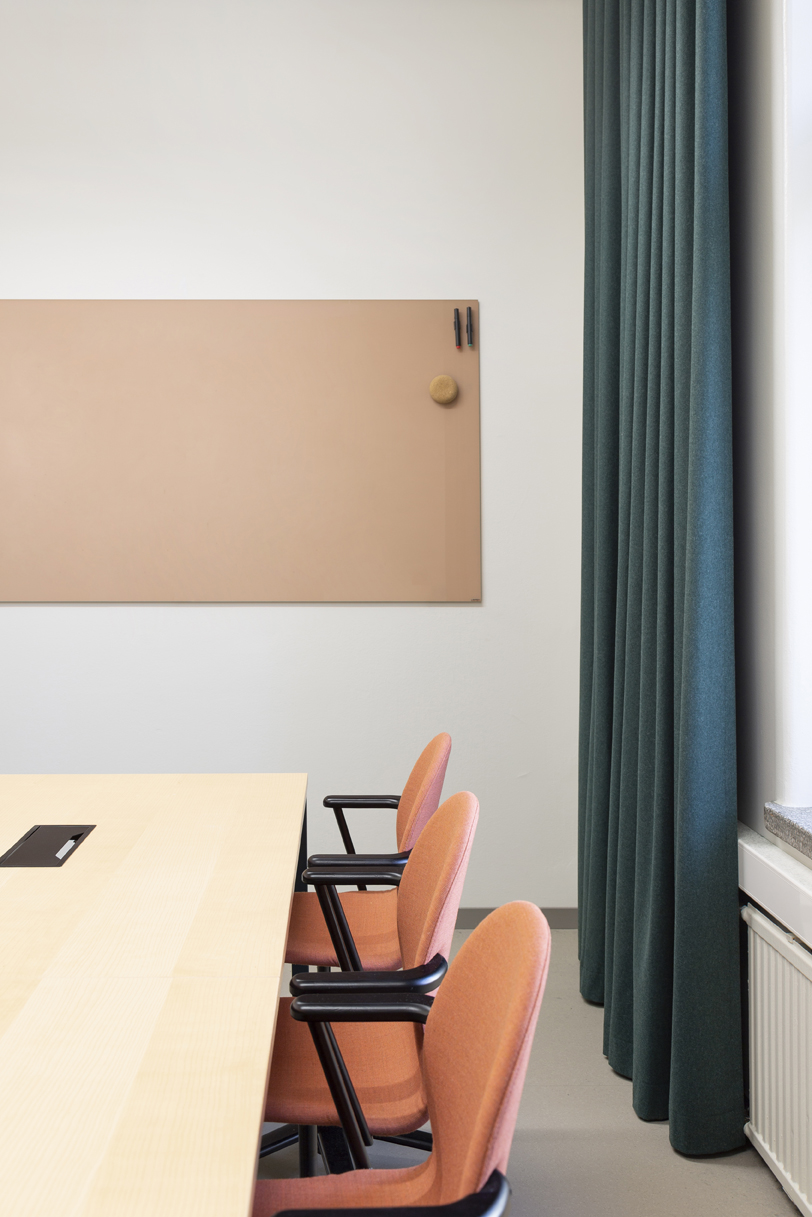 Urban3 coworking hub meeting room